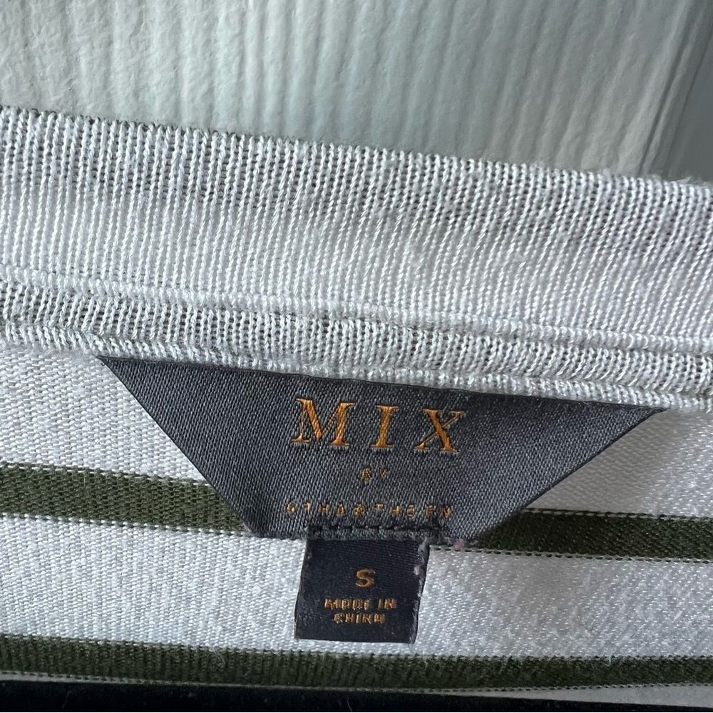 Mix by Hawthorn Stitchfix Arnold Striped Three Quarter Sleeve Knit Top - S - Picture 4 of 7